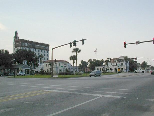 P8290305.jpg, 48044 bytes, 9/3/01